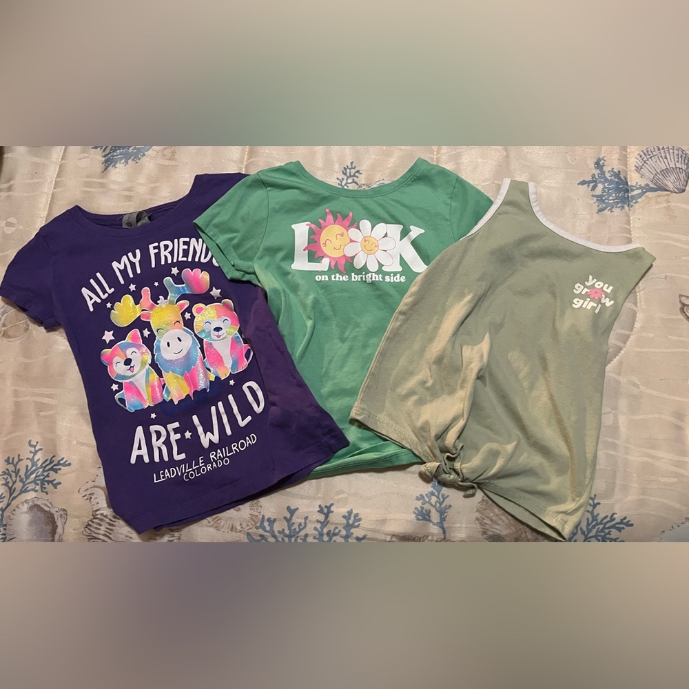 Bundle of Three Little Girls Size 3/4T Cute Short Sleeve Graphic Tees/Tank